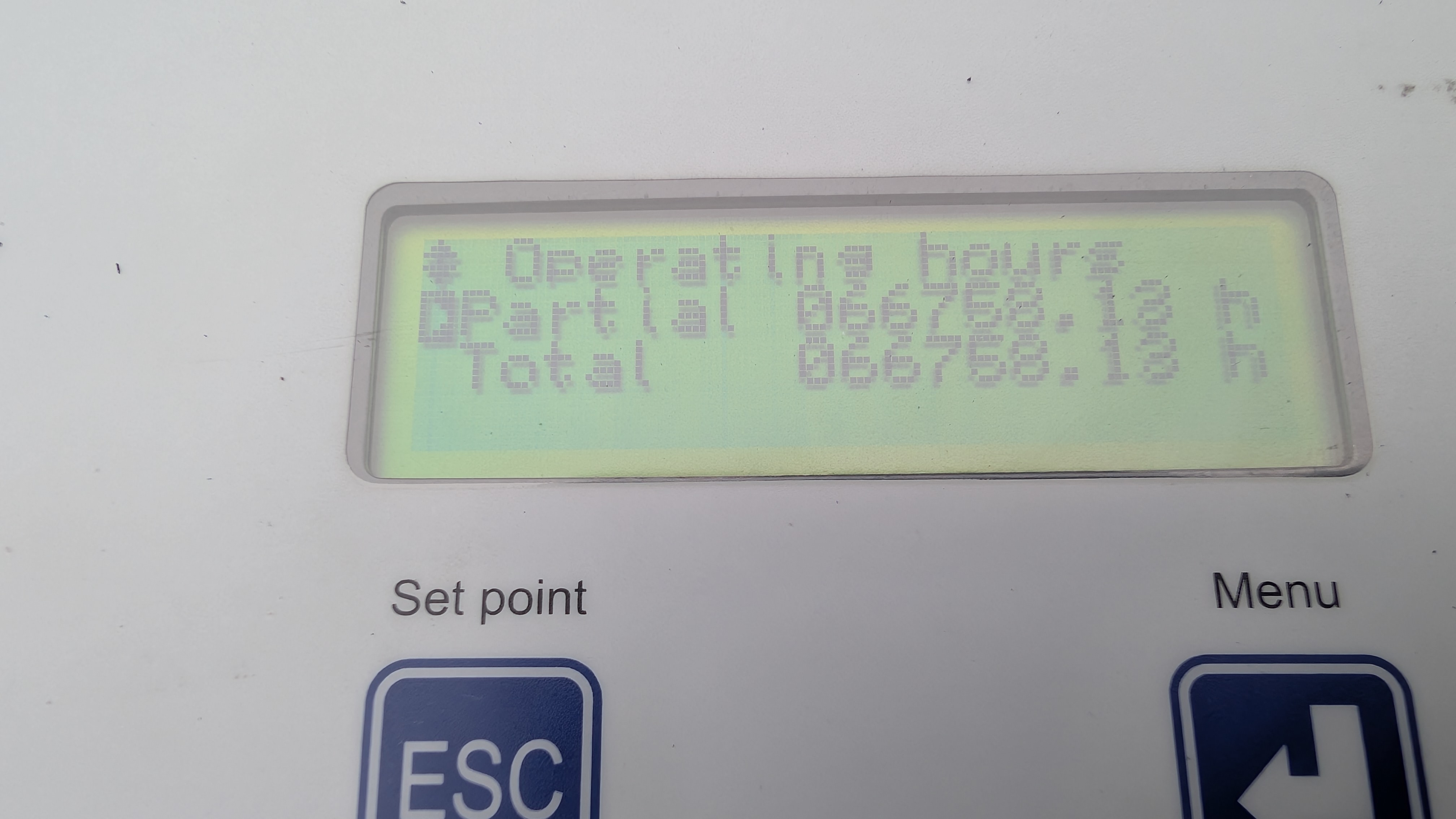 Thermotek AG ZKS-3 – ekran godzin pracy: Total 066758 h, panel sterowania ZKS-3